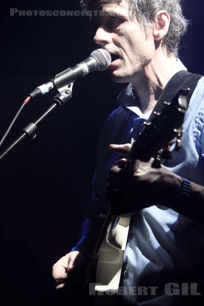 DEAN WAREHAM PLAYS GALAXIE 500 - 2011-02-19 - PARIS - La Fleche d'Or - 